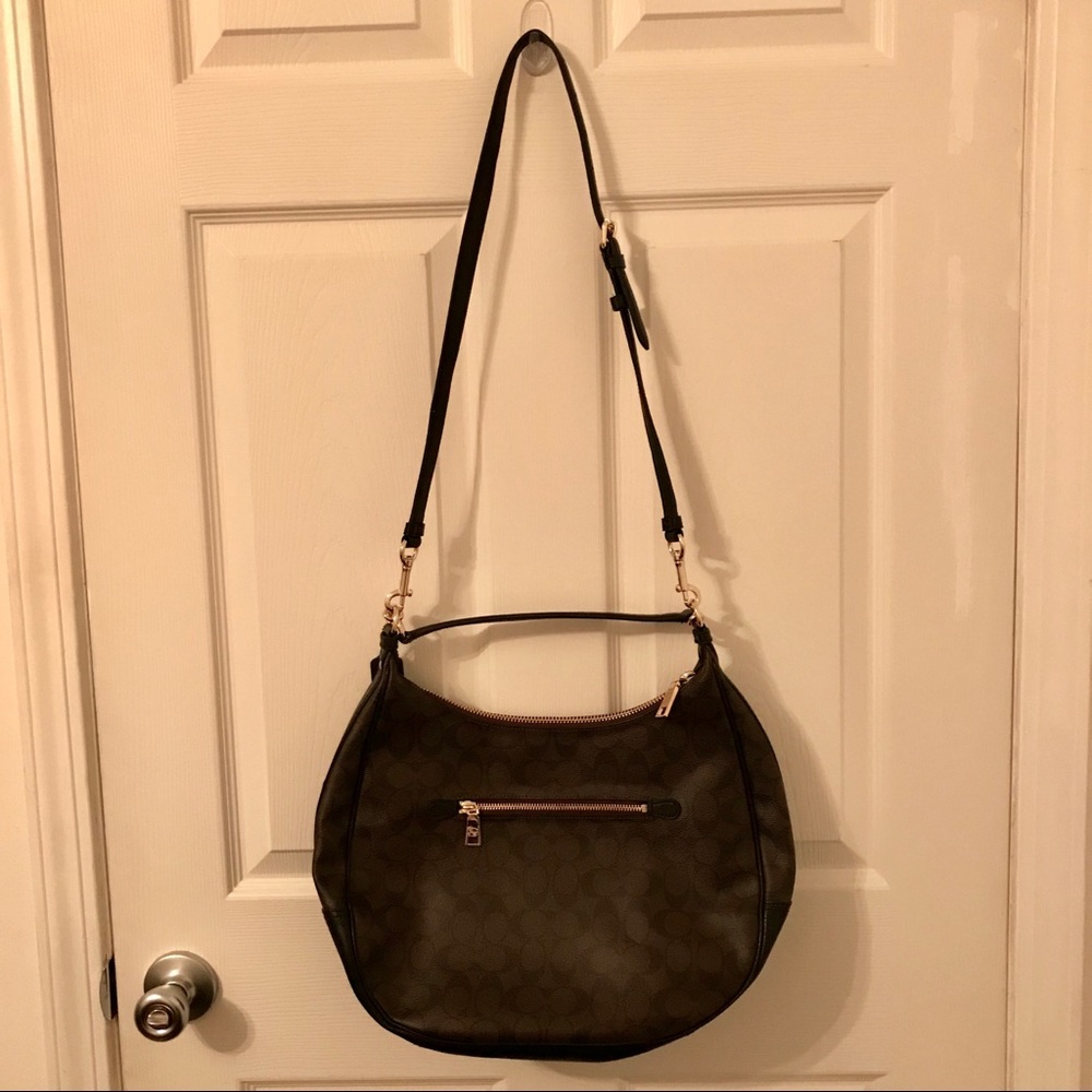 Coach Shoulder/Crossbody Purse with Wallet